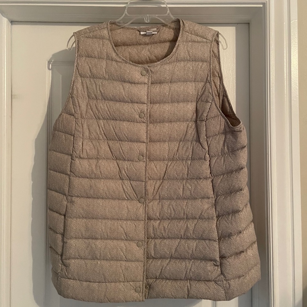 Tweed printed puffer vest